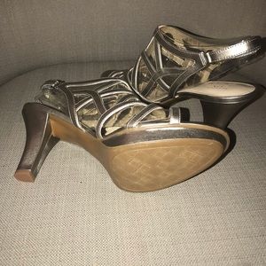 naturalizer danya pewter